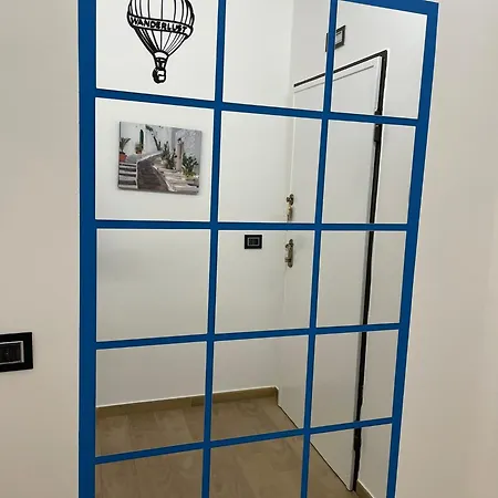 Konukevi Wanderlust House Bari